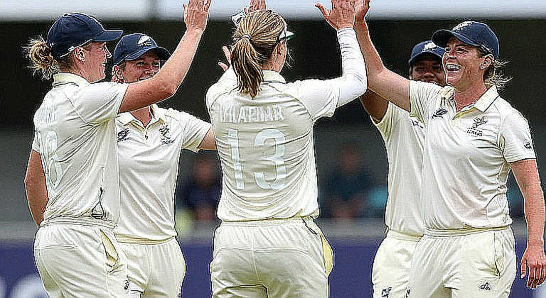A Highlights Clip and an Empty Logbook: The School-Alumni Tier That Cricket Never Records A Highlights Clip and an Empty Logbook: The School-Alumni Tier That Cricket Never Records