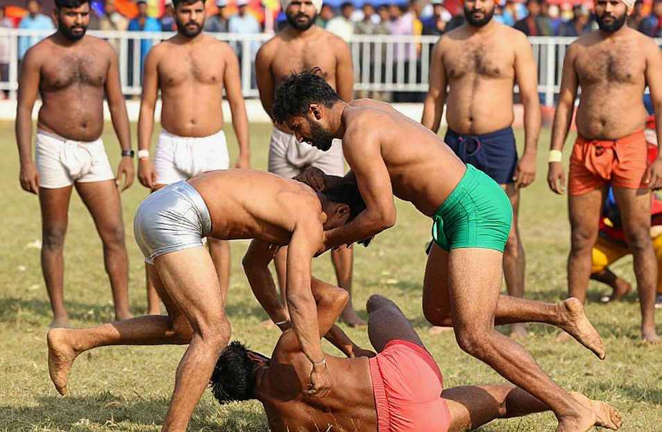 18-27: कबड्डी का फैसला स्कोरबोर्ड पर नहीं, रूल-आर्किटेक्चर में लिखा था